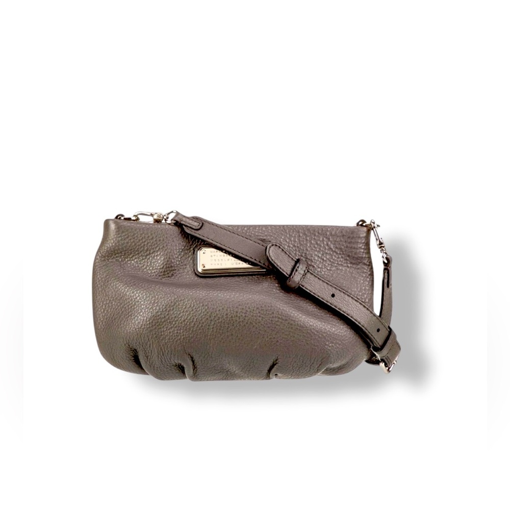 🩶𝐌𝐀𝐑𝐂 𝐁𝐘 𝐌𝐀𝐑𝐂 𝐉𝐀𝐂𝐎𝐁 Crossbody 𝐬𝐚𝐥𝐞𝐭𝐨𝐝𝐚𝐲𝐨𝐧𝐥𝐲